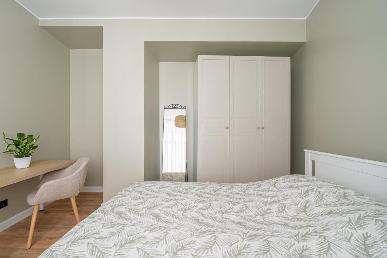 Spacious 1-Bedroom Apartment In The Heart Of Old Town Riga Bagian luar foto